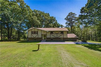 210 Sassafras Rd, Lehighton, PA 18235