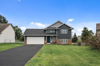 821 Isanti Pkwy NW, Isanti, MN 55040