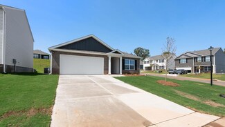 904 Kerwood St, Welford, SC 29385