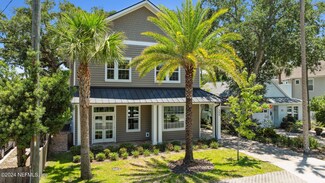 356 10th St, Atlantic Beach, FL 32233