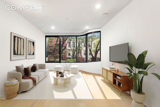 81 India St Unit 2A, Brooklyn, NY 11222