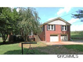 11 Phlox Dr, Waynesville, NC 28785