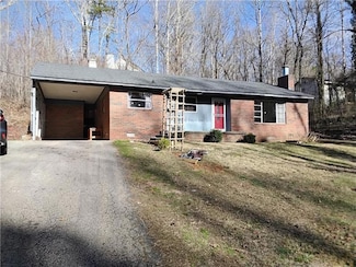 4076 Fairmont St, Gainesville, GA 30506