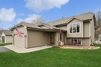 3694 Cardinal Way, Saint Paul, MN 55123
