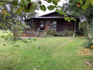 126 Bill Stringer Rd, Campti, LA 71411