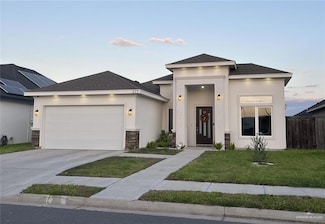 215 Paxton Dr, San Juan, TX 78589