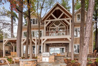 20931 Island Forest Dr, Cornelius, NC 28031