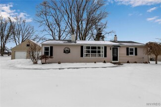 2972 Wilson Cambria Rd, Wilson, NY 14172