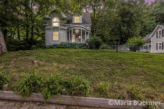 1096 W Main St, Ionia, MI 48846