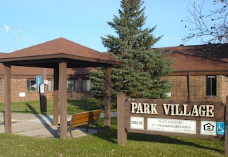1007 1st St Unit 1, Lake Park, MN 56554