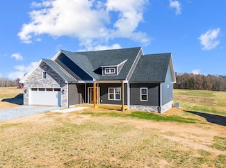 10494 Leesville Rd, Lynch Station, VA 24571
