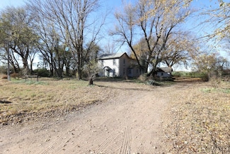 6025 S 215th St W, Viola, KS 67149