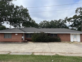1225 Alabama St, Baker, LA 70714