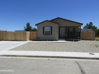 200 Quail Run Dr, Yerington, NV 89447