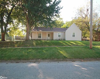 400 N 19th St, Clarinda, IA 51632