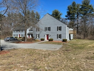 23 Lantern Ln Unit 8, Dracut, MA 01826