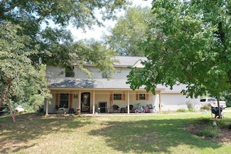 113 Morning Dew Rd, Laurel, MS 39443