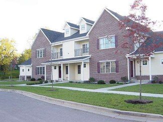 7940 Fredricksburg Ct Unit 102, Bristol, WI 53104