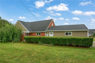 274 Moody Rd, Imperial, PA 15126