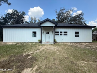 3034 Paradise Lakes Rd, Chipley, FL 32428
