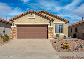 384 W Calle Media Luz, Sahuarita, AZ 85629