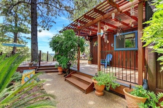 13220 Avelina Way, Grass Valley, CA 95945