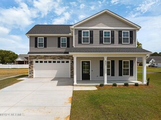 841 Mulligan Dr, Ayden, NC 28513