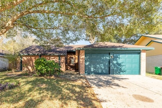 2823 Allyson Ln, Spring, TX 77373