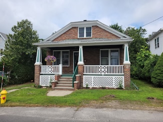50 Tracy Ave, Waterbury, CT 06706