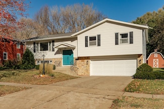 4013 3rd St NW, Rochester, MN 55901