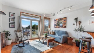 15 E Minnesota St Unit 203, Saint Joseph, MN 56374