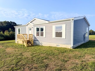 1159 Nimm Rd, Red Boiling Springs, TN 37150