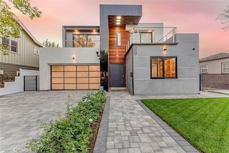 821 N Pass Ave, Burbank, CA 91505