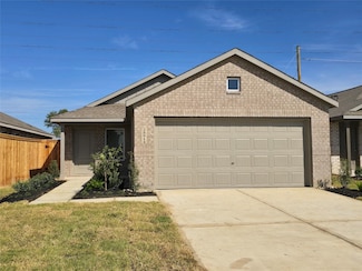 9015 Arctic Rockfish Dr, Baytown, TX 77521