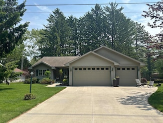 5103 S 9th St, Sheboygan, WI 53081
