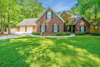 69 King Charles Cir, Summerville, SC 29485
