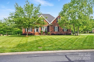 3011 Patrick Place Cir, Clover, SC 29710