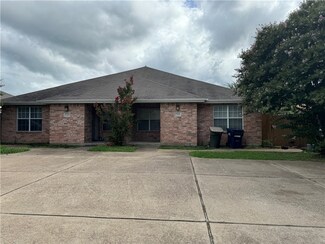 2324 Pheasant Ln, College Station, TX 77845
