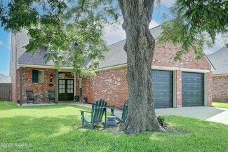 403 Cobblestone Rd, Lafayette, LA 70508