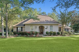 30423 Woodland Dr, Lacombe, LA 70445