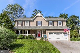 5 Deerpath Ct, West Grove, PA 19390