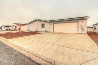 1817 S 70th Ave, Yakima, WA 98908