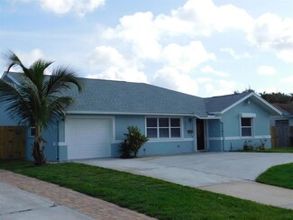4361 Fuschia Cir N, Palm Beach Gardens, FL 33410