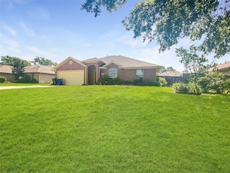 1216 E 6th St, Krum, TX 76249