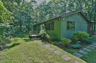 226 Woods Crossing, Saylorsburg, PA 18353