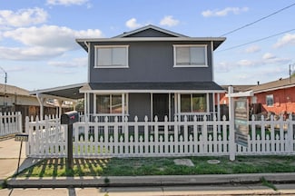 1220 Fig Ave, Merced, CA 95341