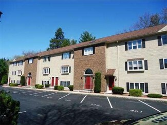 305 Salem St Unit 404, Woburn, MA 01801