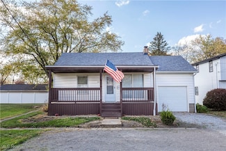 4251 Birchwood Ave, Louisville, OH 44641