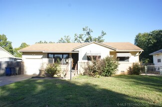 515 N 44th Ave W, Tulsa, OK 74127