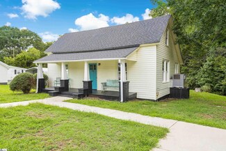 322 Major St, Pendleton, SC 29670
